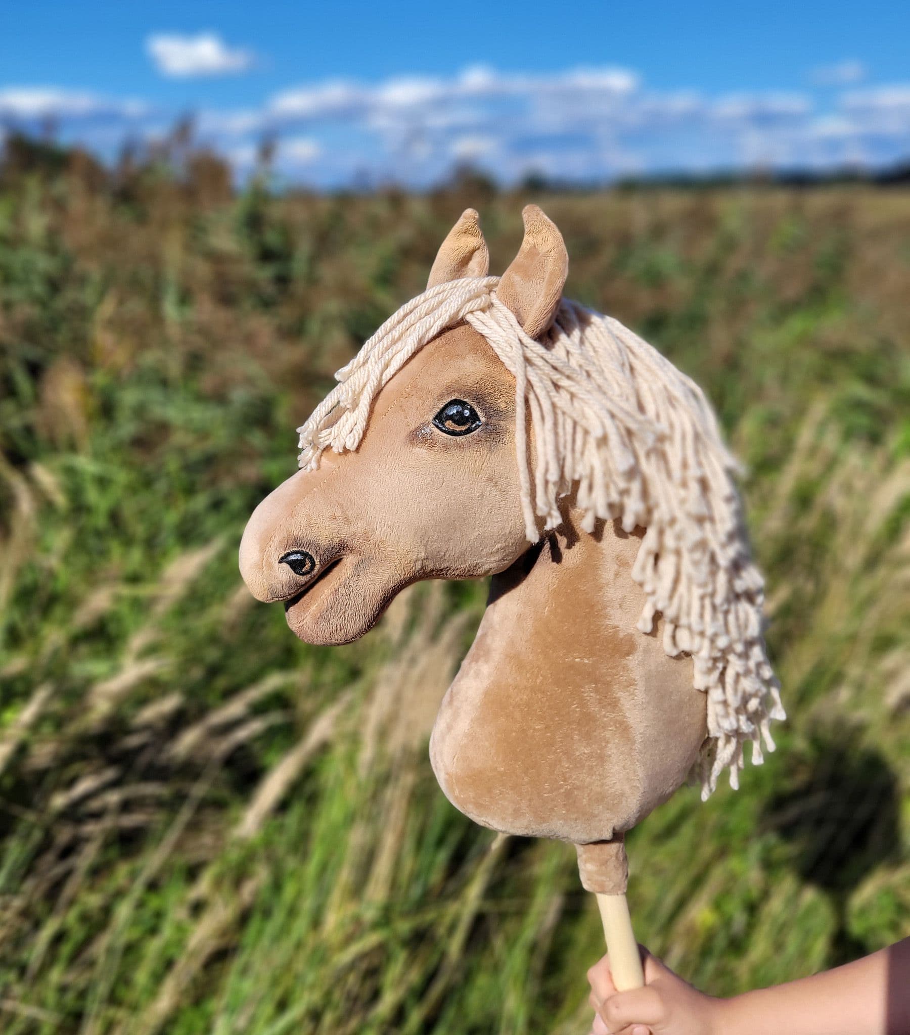 Hobby Horse Duży koń na kiju Premium - izabelowaty  A3