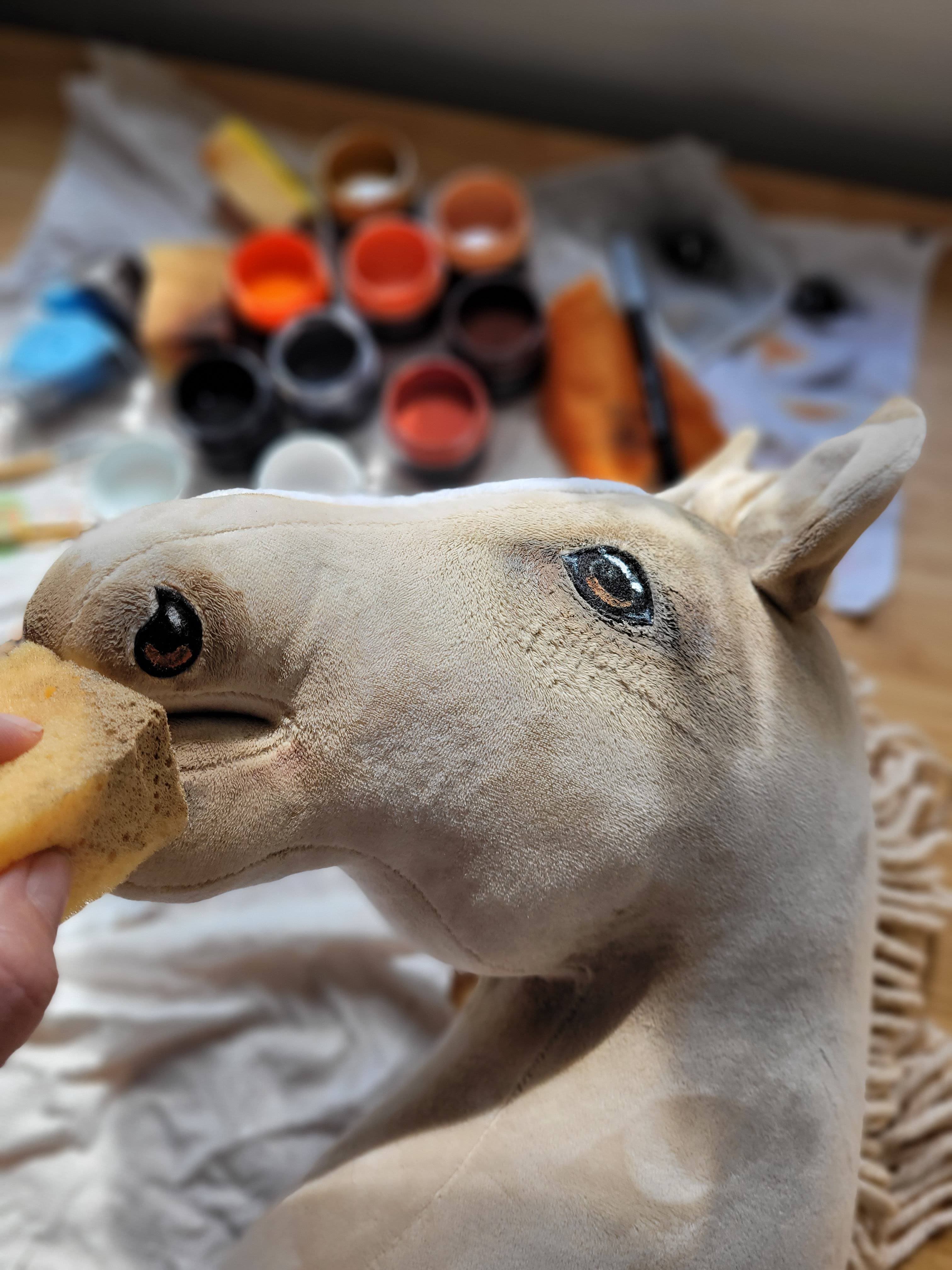 Hobby Horse Mały koń na kiju Premium - cremello A4