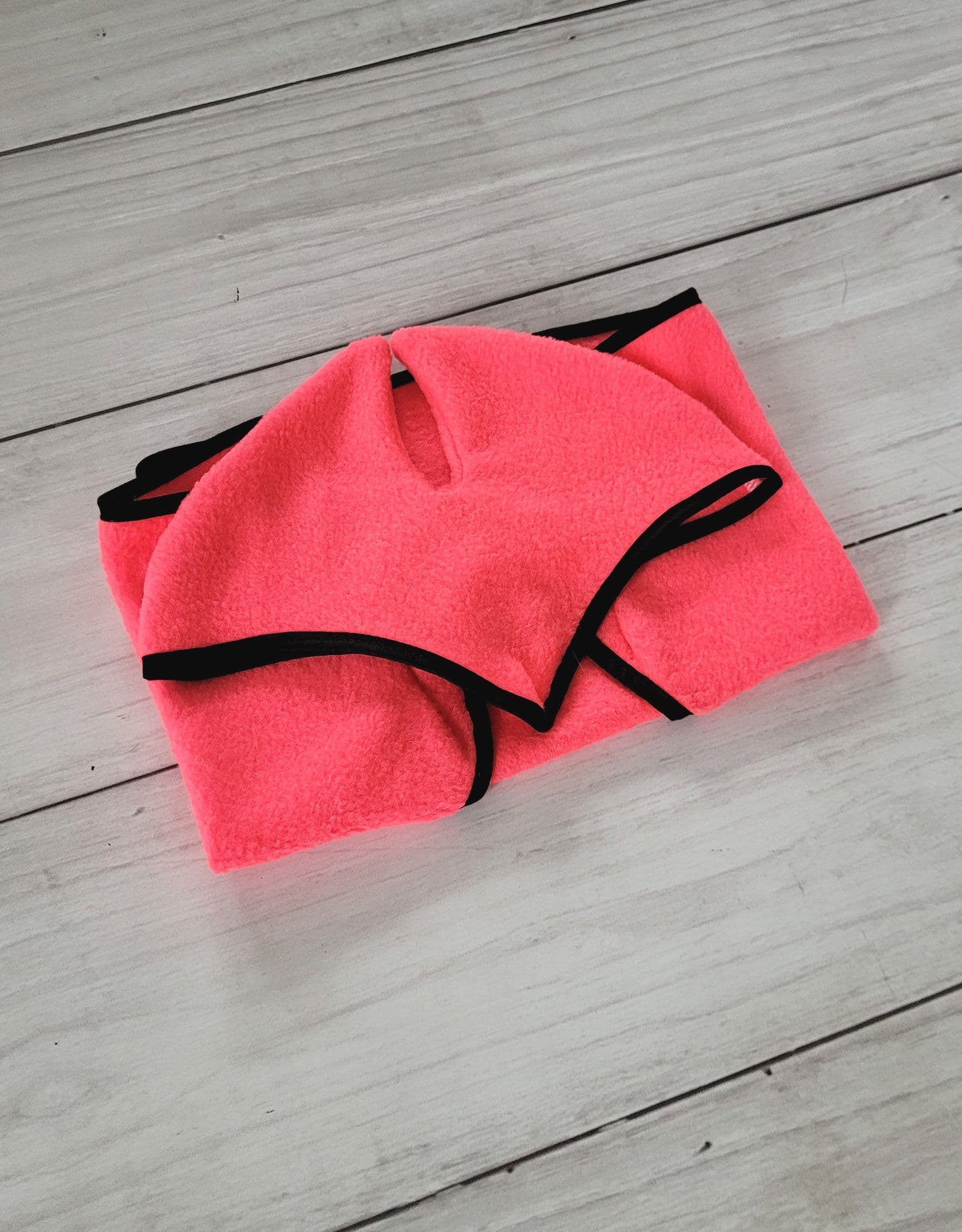 Zestaw dla Hobby Horse A3: derka + nauszniki – neon pink