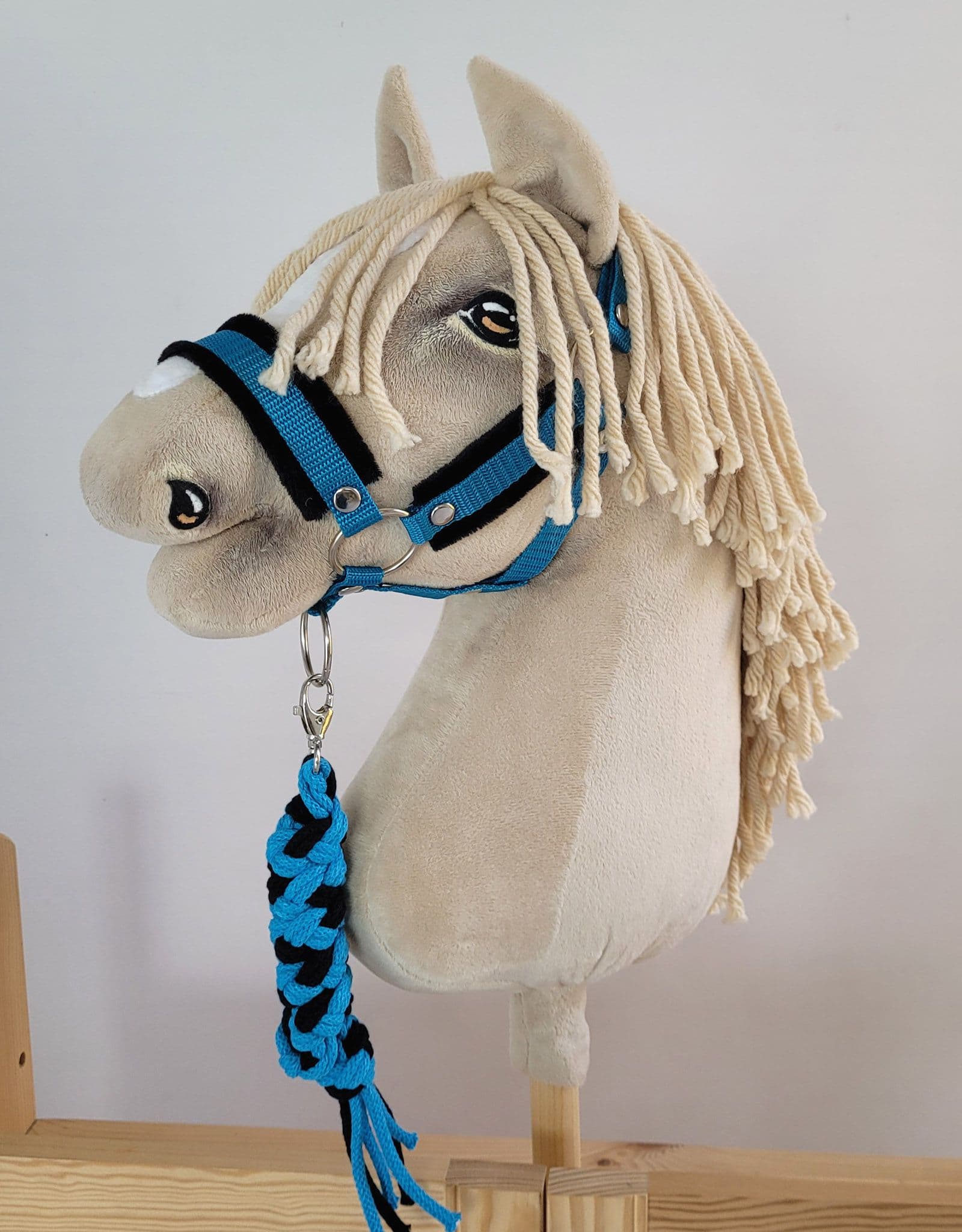 Uwiąz dla Hobby Horse ze sznurka – czarno-turkusowy