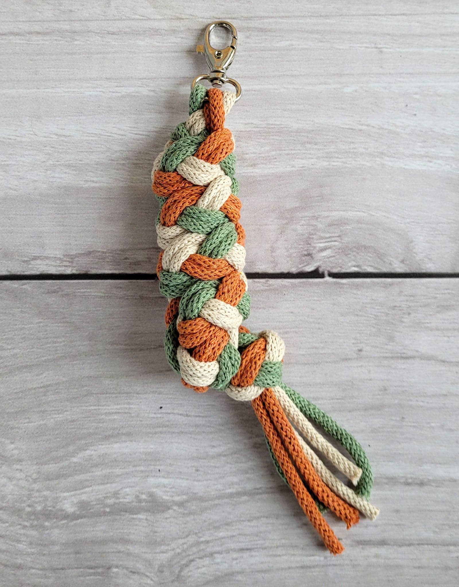 Uwiąz dla Hobby Horse ze sznurka – jasny beż/ pistacja/ terracota