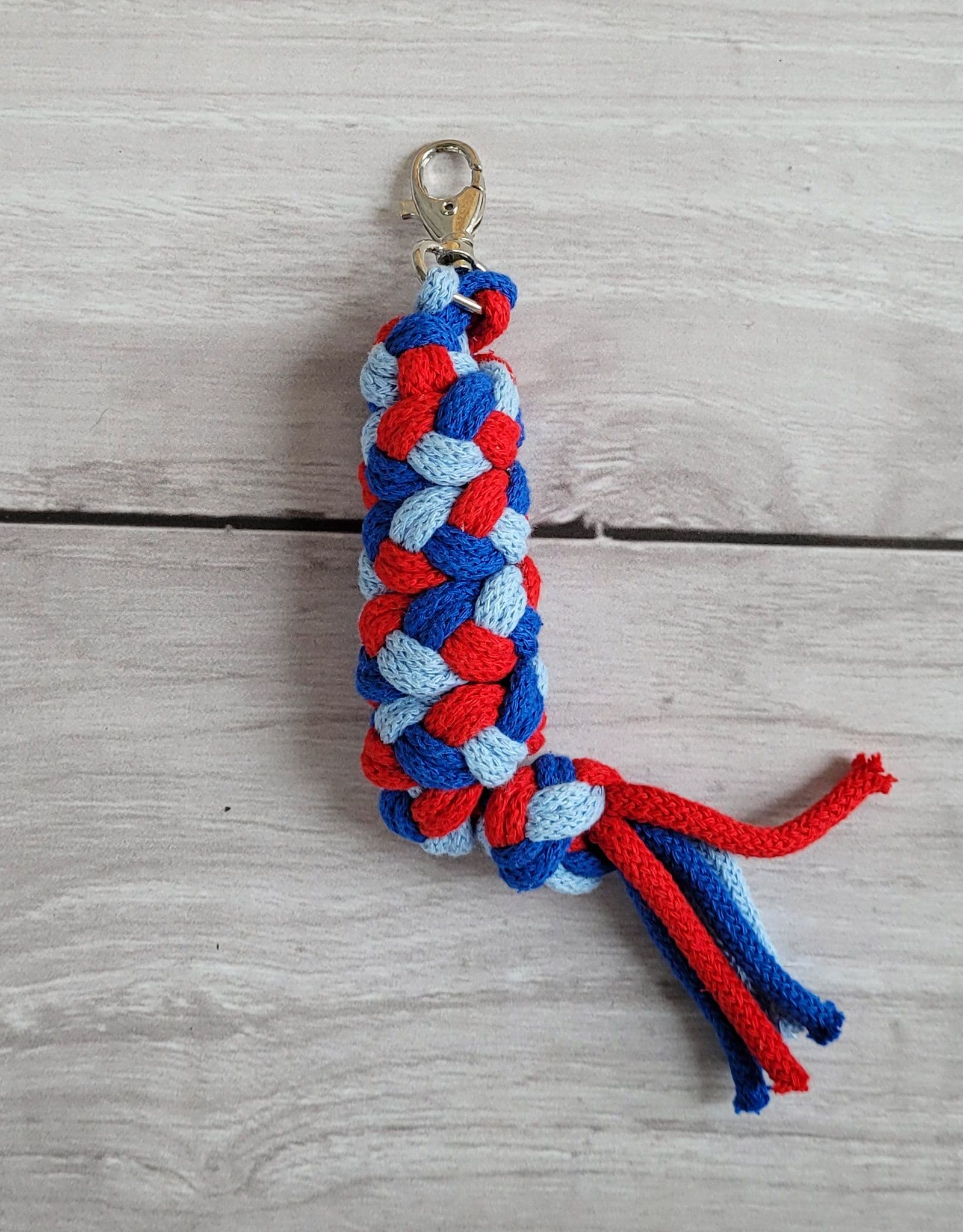 Uwiąz dla Hobby Horse ze sznurka – błękit/ chaber/ czerwony